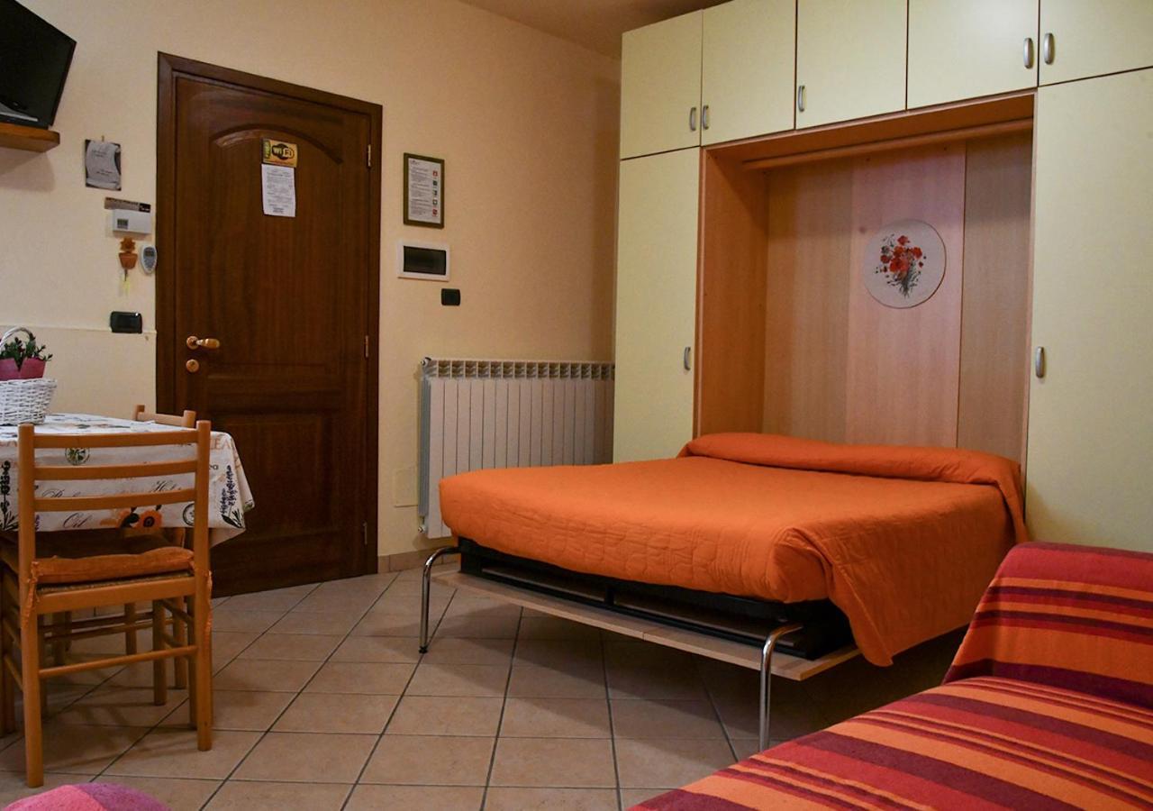 Gli Angeli Agriturismo Villa Cisano sul Neva Eksteriør billede