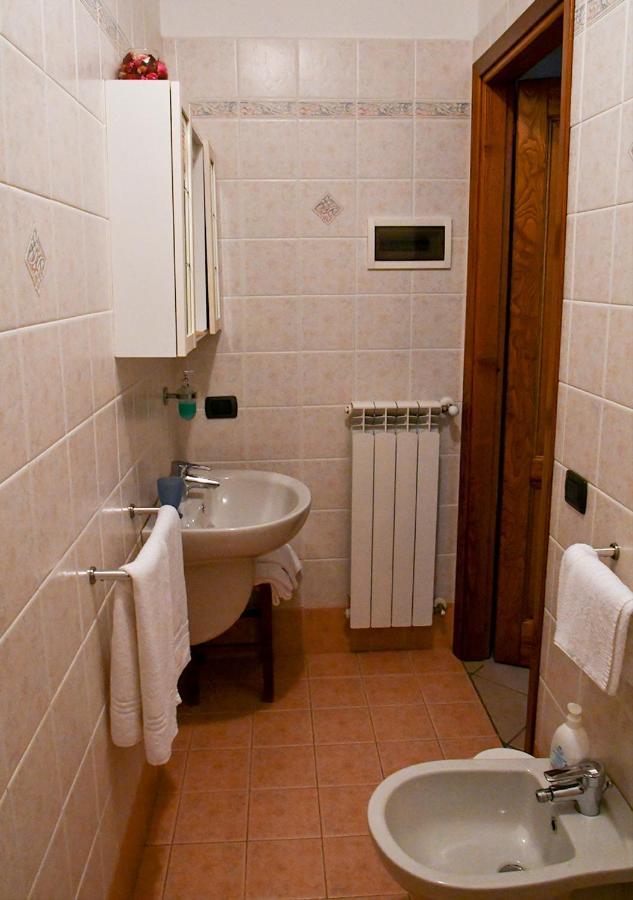 Gli Angeli Agriturismo Villa Cisano sul Neva Eksteriør billede
